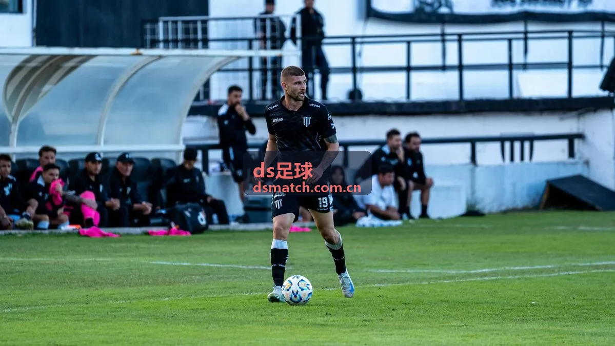 ds足球巴塞罗那球队数据封面